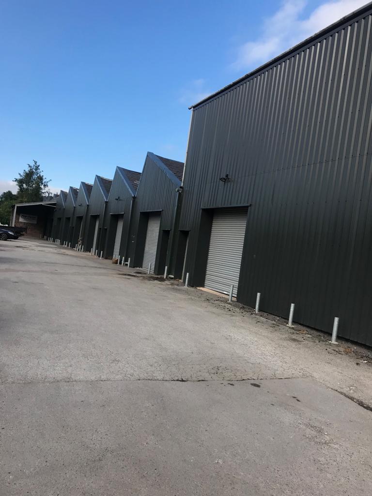 Industrial Unit in Stockport - photo 3